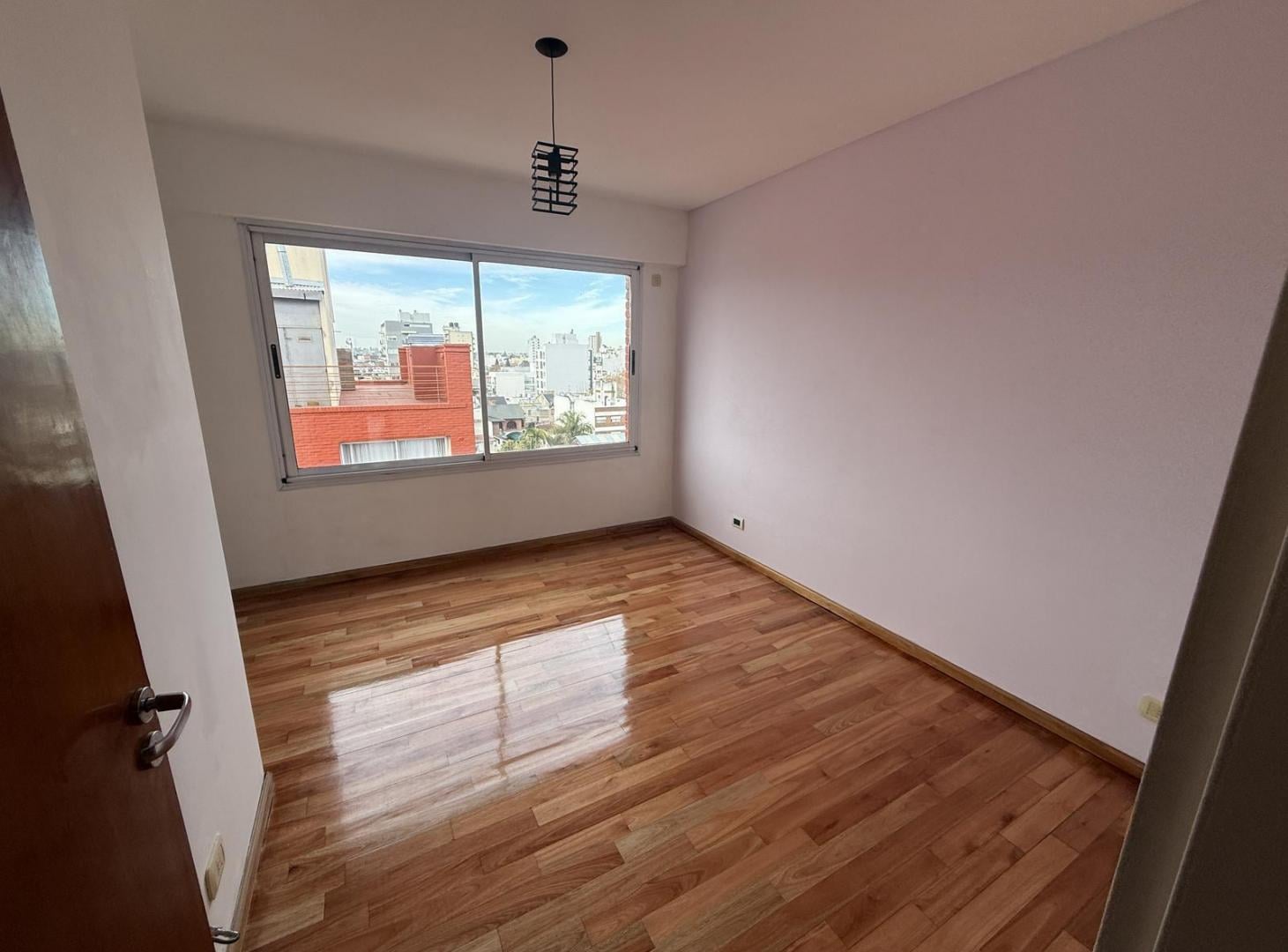 Departamento dos ambientes en ALQUILER con Balcon en Wilde