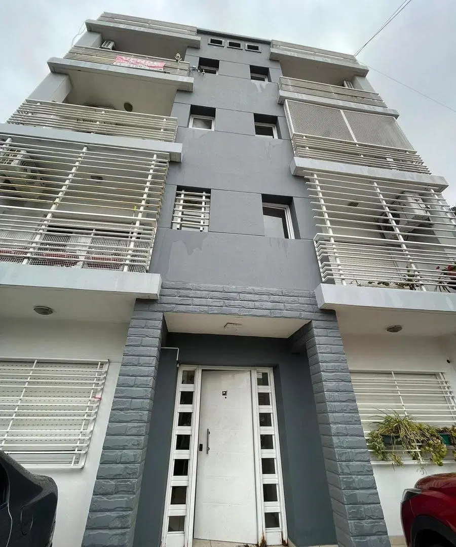 Departamento en  alquiler de 3 amb con espacio guarda coche 4