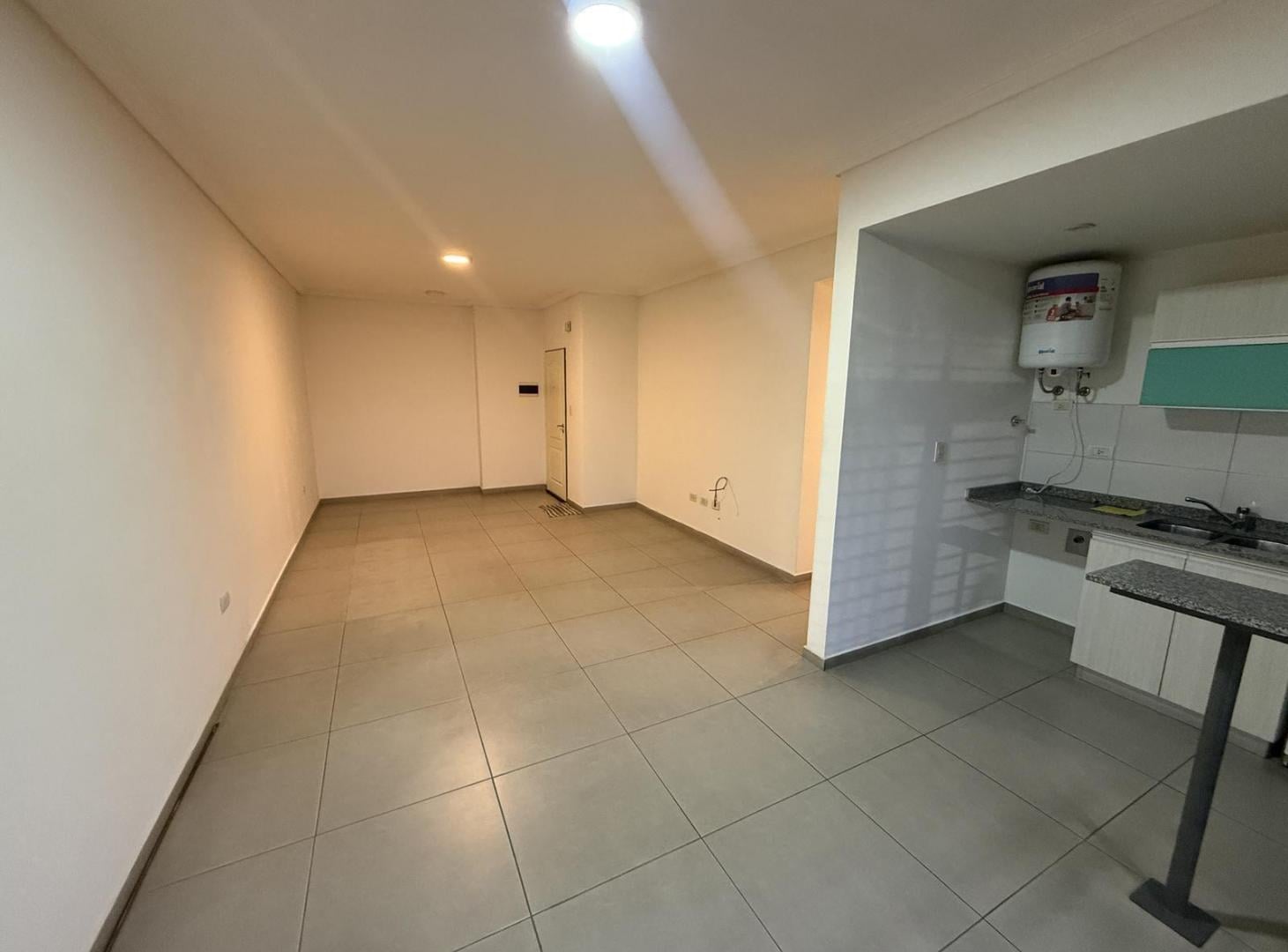 Foto de Departamento dos ambientes en ALQUILER - Wilde, imagen 3