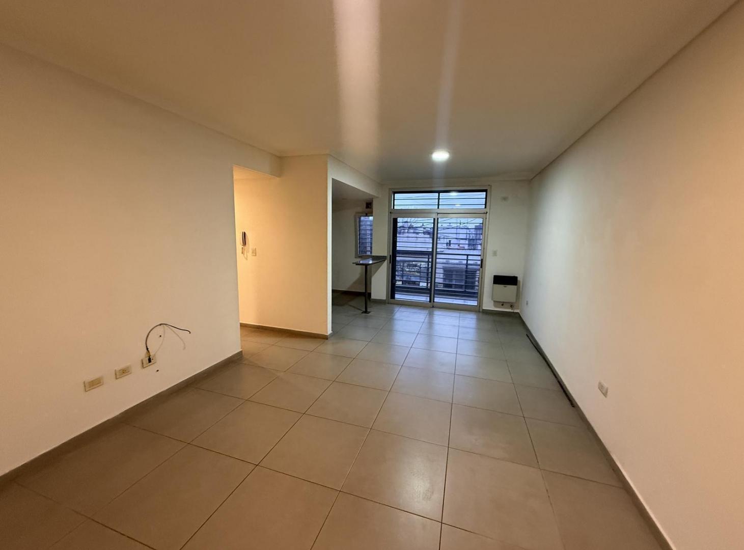 Foto de Departamento dos ambientes en ALQUILER - Wilde, imagen 2