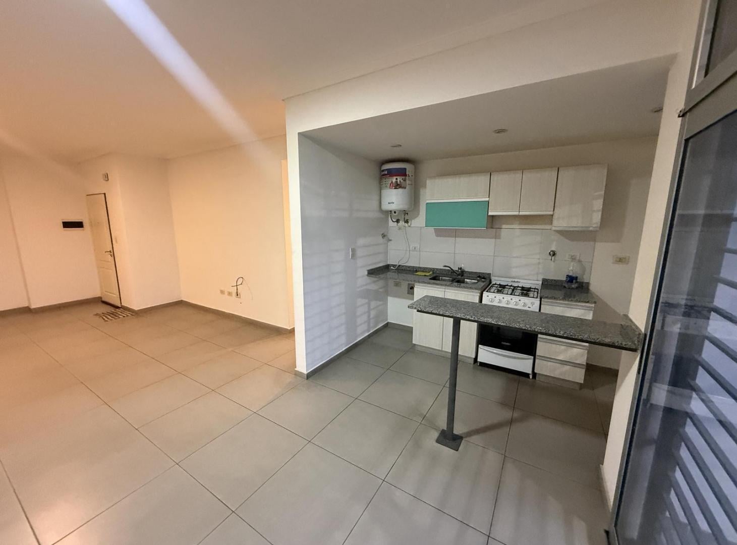 Foto de Departamento dos ambientes en ALQUILER - Wilde, imagen 5
