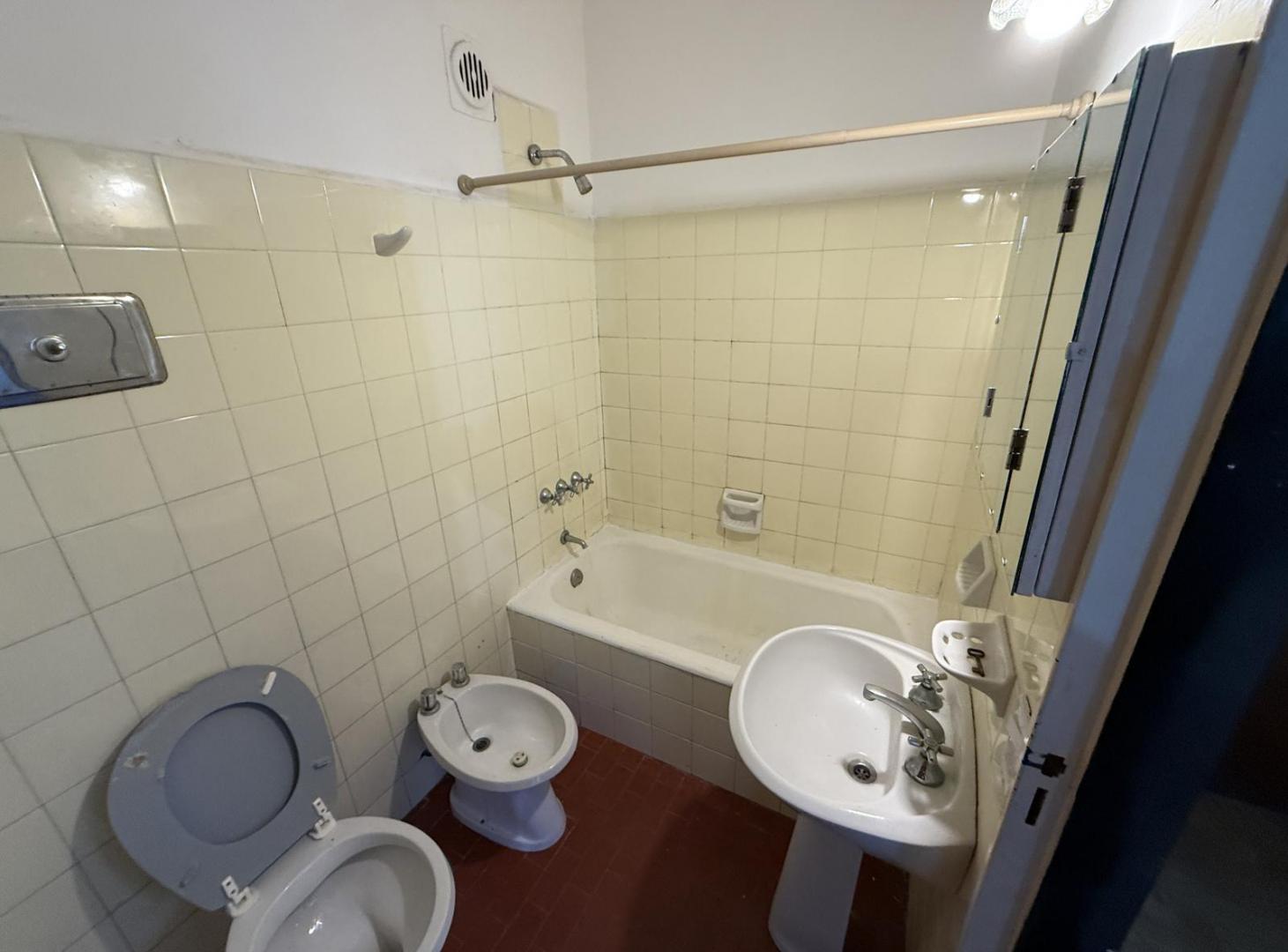 Foto de Departamento monoambiente en ALQUILER en Wilde Avellaneda, imagen 4