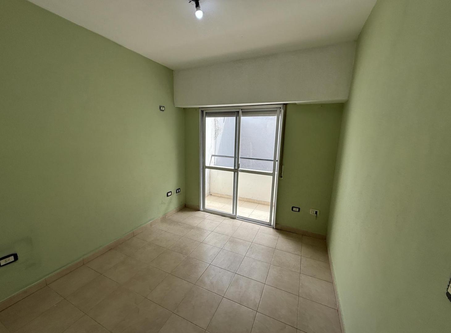 Foto de PH 2 ambientes en ALQUILER - Wilde, imagen 2
