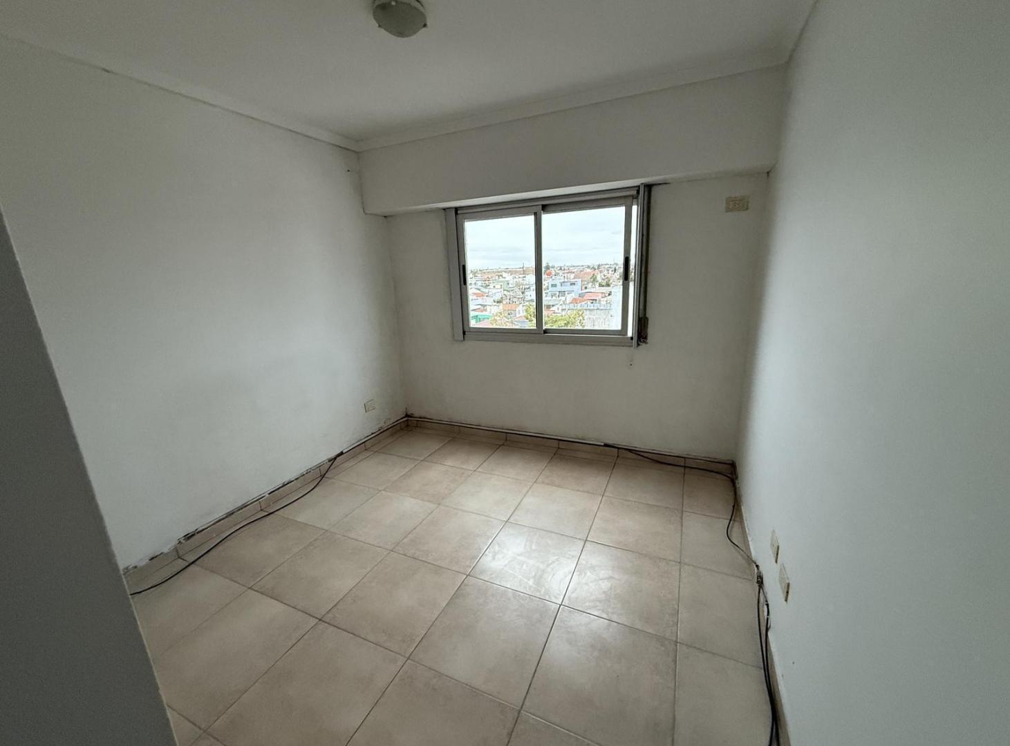 Foto de Departamento 2 Ambientes Moderno con Balcon - Wilde, imagen 4