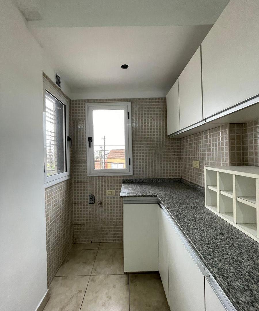 Foto de Departamento en alquiler de 3 amb excelente ubicacion, imagen 4