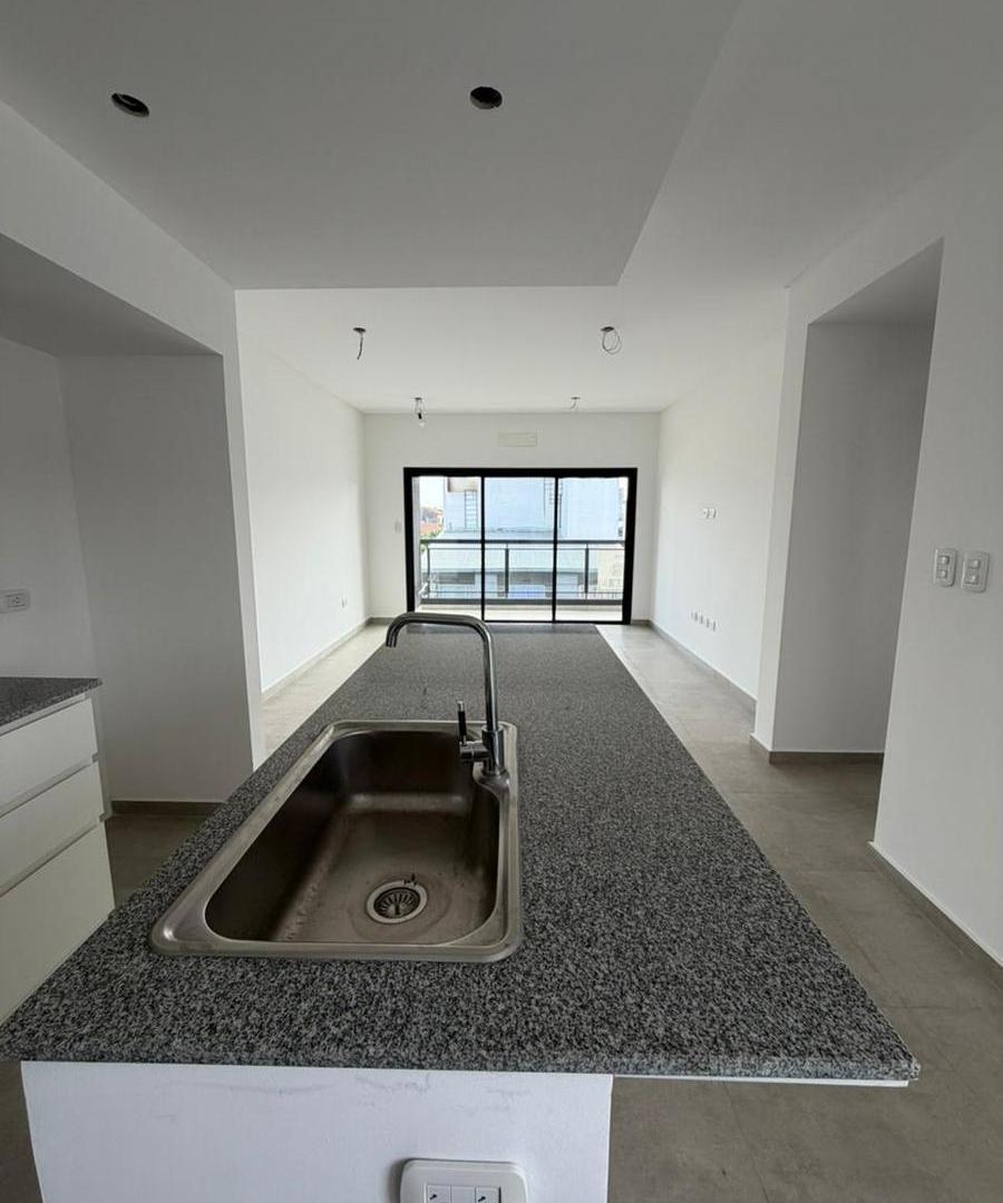 Foto de Departamento tres ambientes en ALQUILER - Wilde, imagen 1