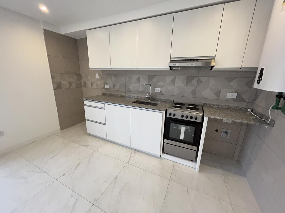 Foto de Departamento dos ambientes en ALQUILER - Sarandi, imagen 2