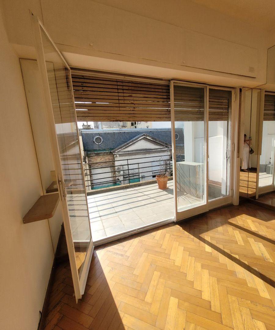 San Telmo. Oport! Chacabuco 600 Edif Racionalista Hermoso! Al Frente c/TERRAZA 3 AMB y DEP SUP 108m