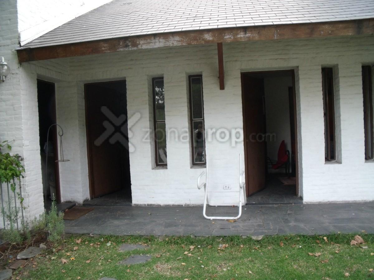 Imponente Chalet /quinta C/lote de 2000 m. Paso 1700 - Lomas de Zamora 4