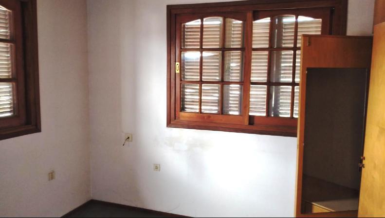 Hermosa Casa en Banfield Calle Palacios 1650 2