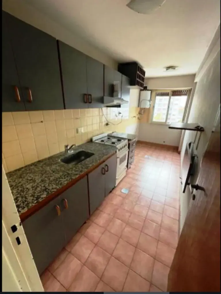 HERMOSO DEPARTAMENTO 2 AMBIENTES VENTA. ARANA 37. MONE GRANDE 4