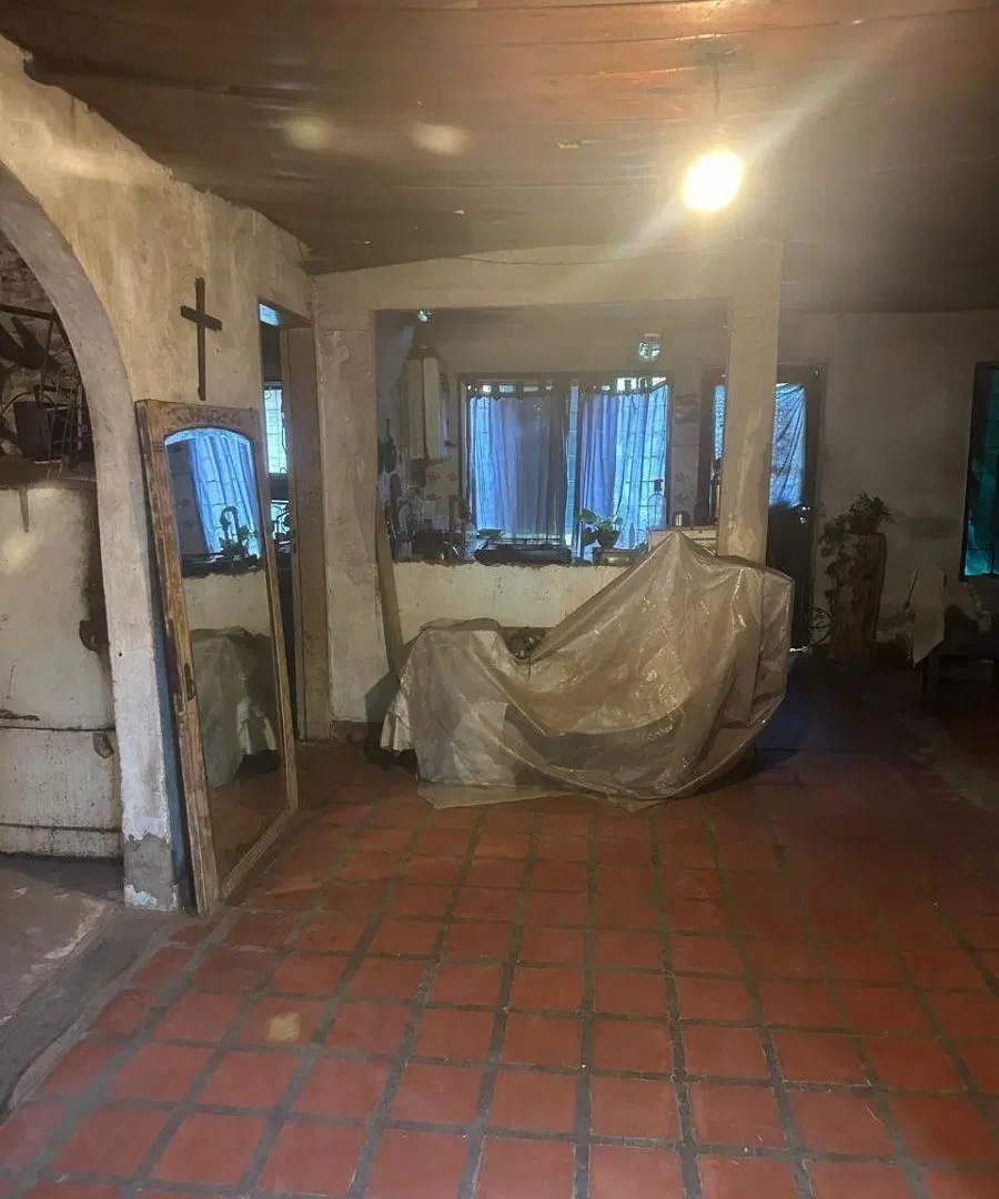 VENTA CASA A REFACCIONAR EN HERNÁNDEZ DE LERMA 2222 BURZACO 3