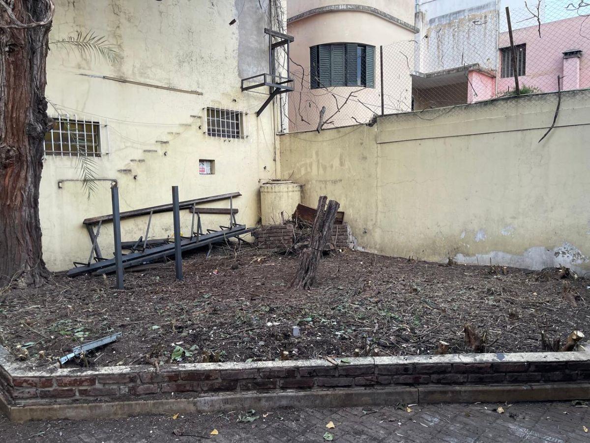 Foto de ALQUILER. CASA DE 4 AMBIENTES EN PH A REFACCIONAR, imagen 4