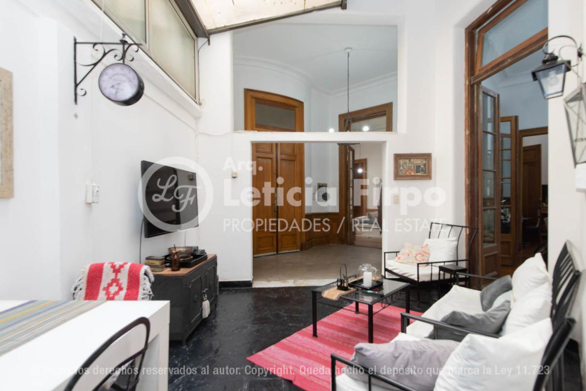 Departamento Antiguo con Dos Patios y Dependencia, Totalmente Reciclado con Hermosos Detalles. 5