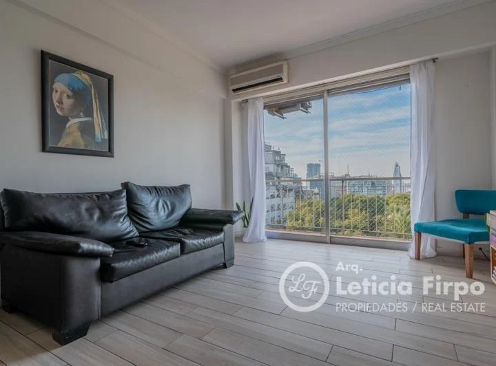 Departamento impecable, soleado con vista abierta al Parque Lezama. 5
