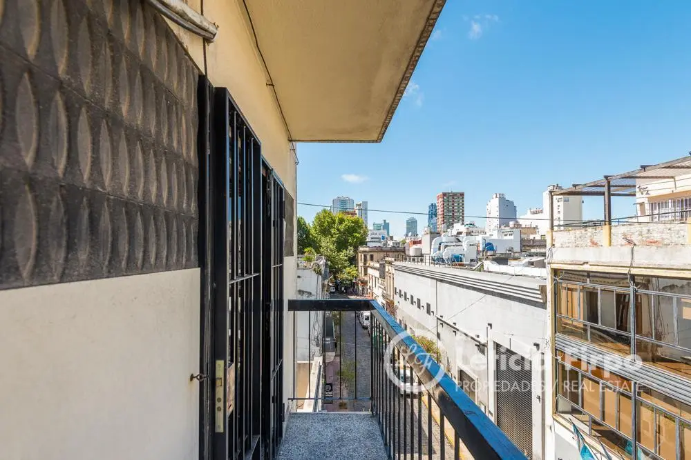 Departamento de 3 ambientes en pleno Casco Histórico. 4