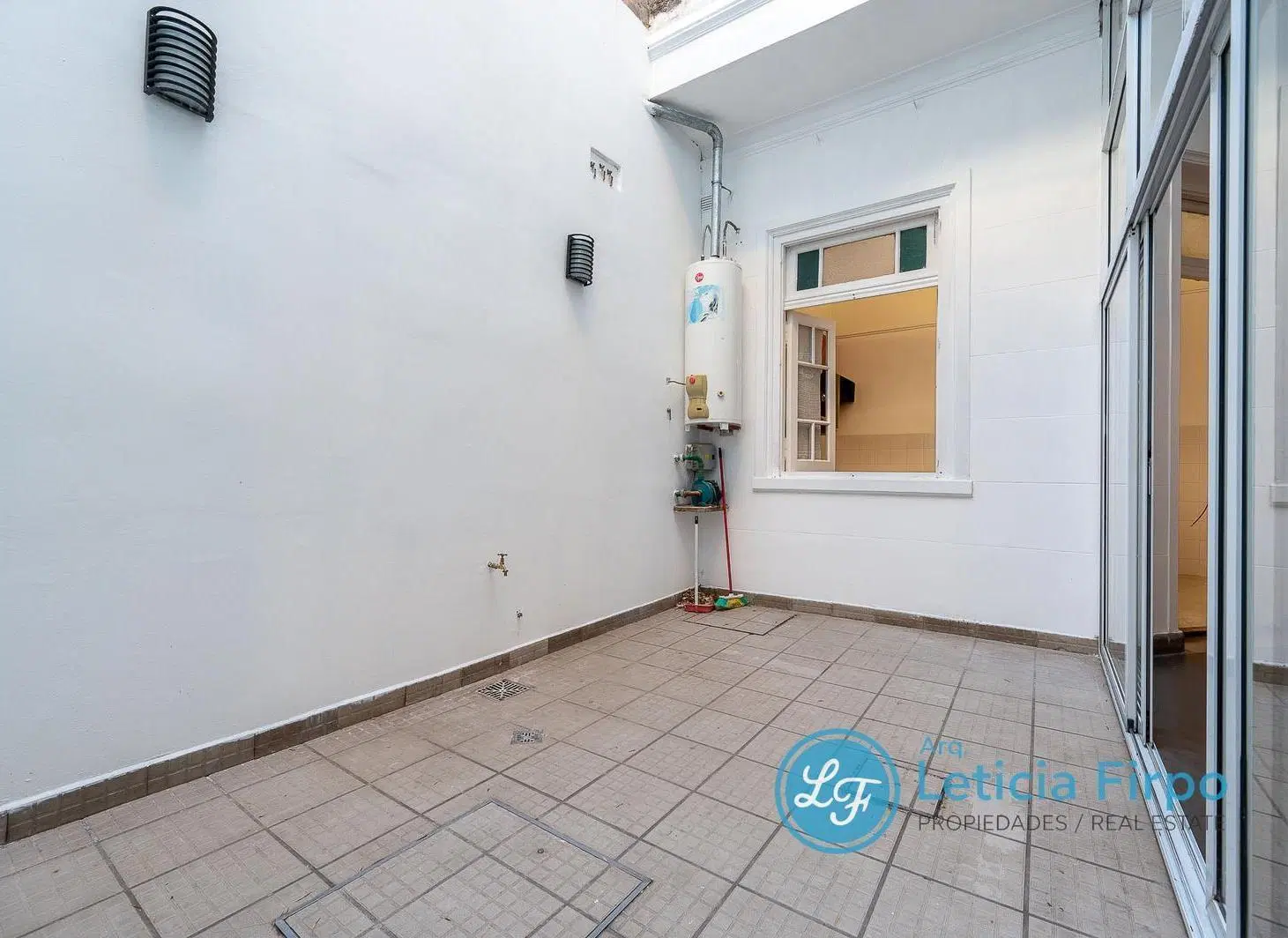 PH reciclado con patio, sin expensas. 5