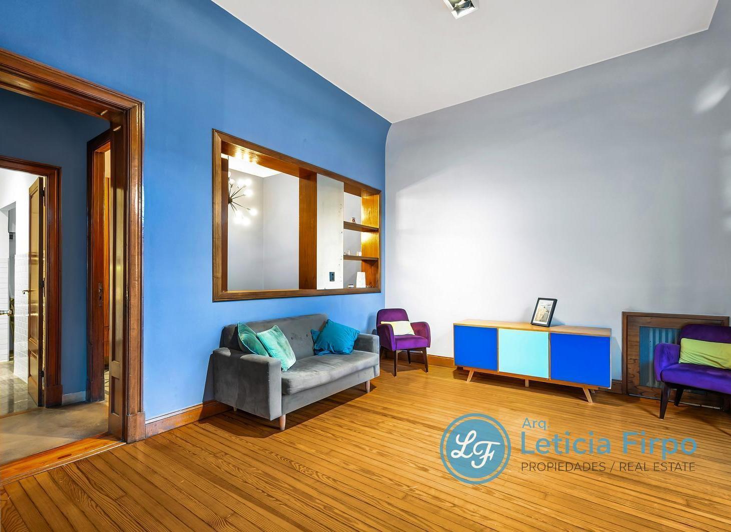 Hermoso departamento antiguo, reciclado en el "¨Pasaje Europa"