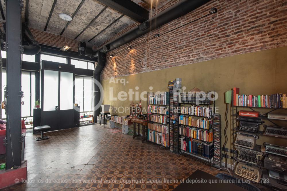 Foto de Vivienda/local con subsuelo y entrepiso estilo loft industrial. Sin, imagen 4