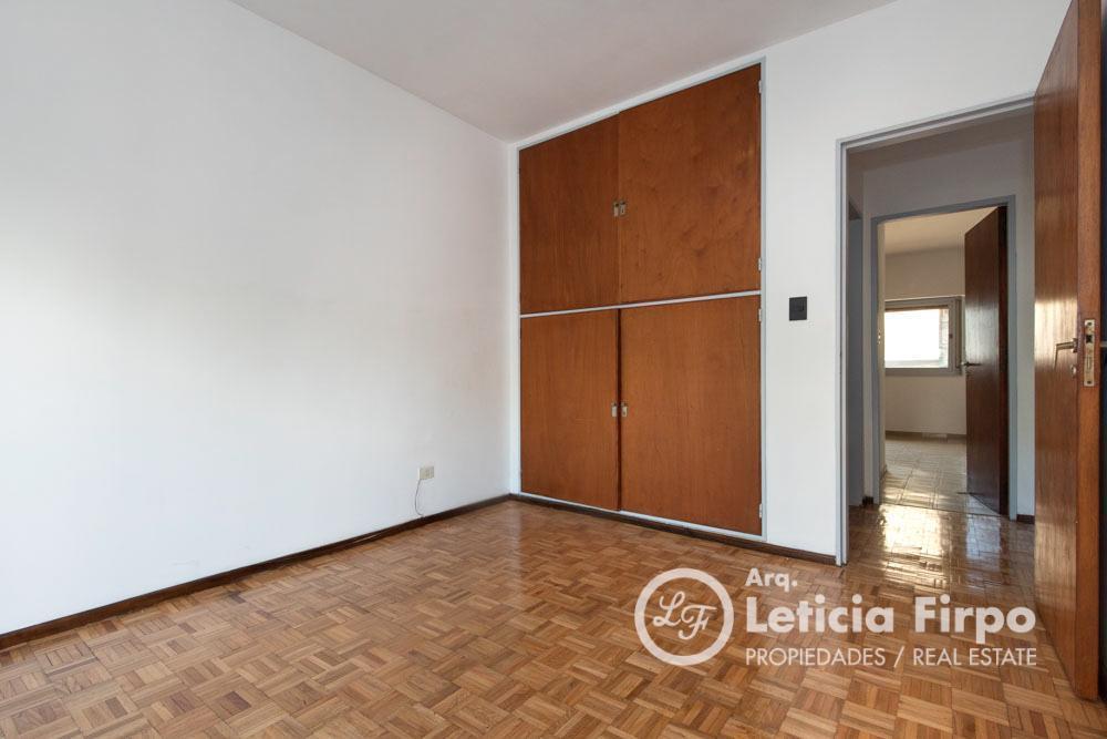 Foto de Departamento al frente con balcon, amplios ambientes, excelente zona., imagen 3