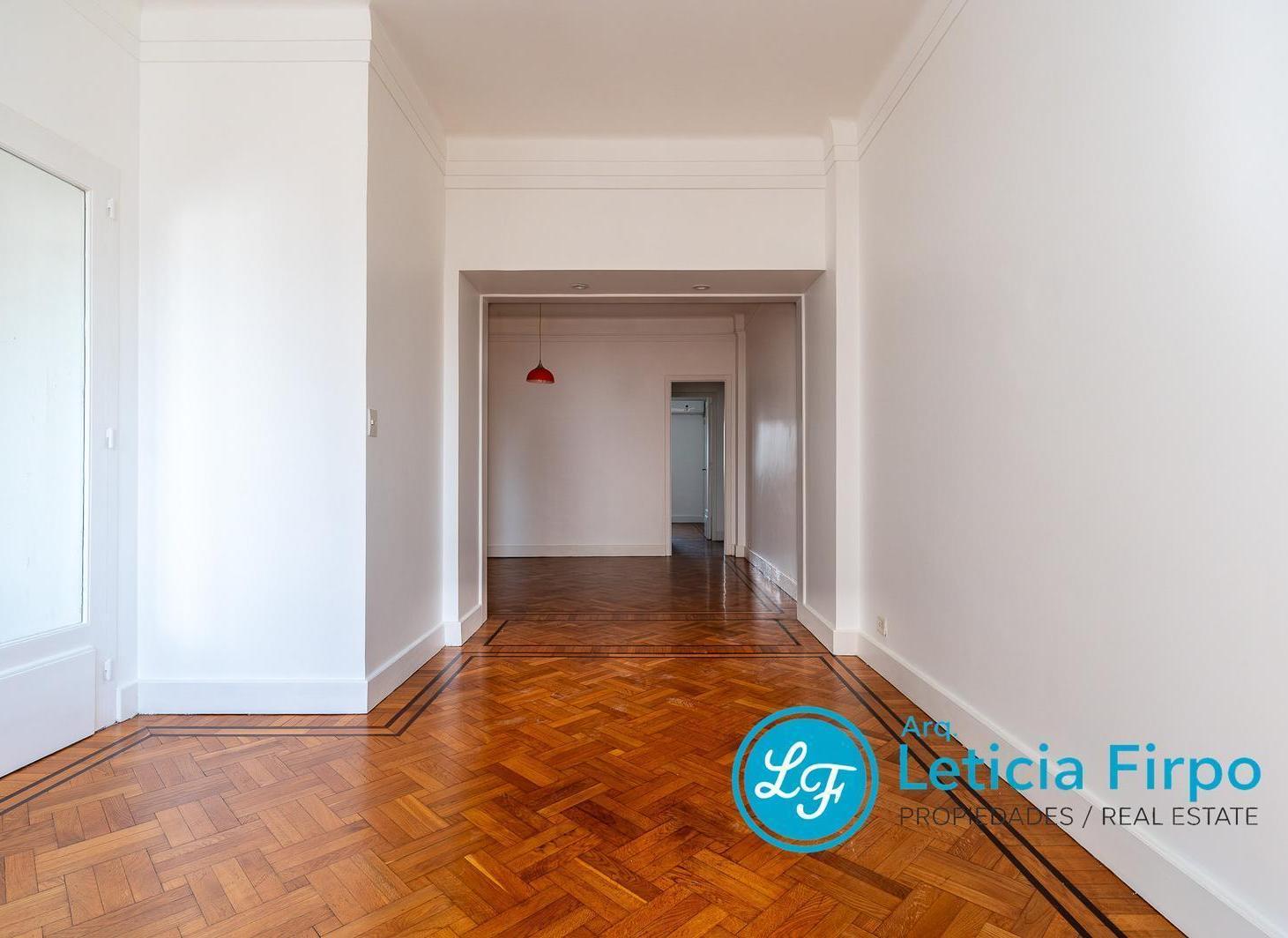 Foto de Departamento muy bien reciclado en edificio racionalista., imagen 2