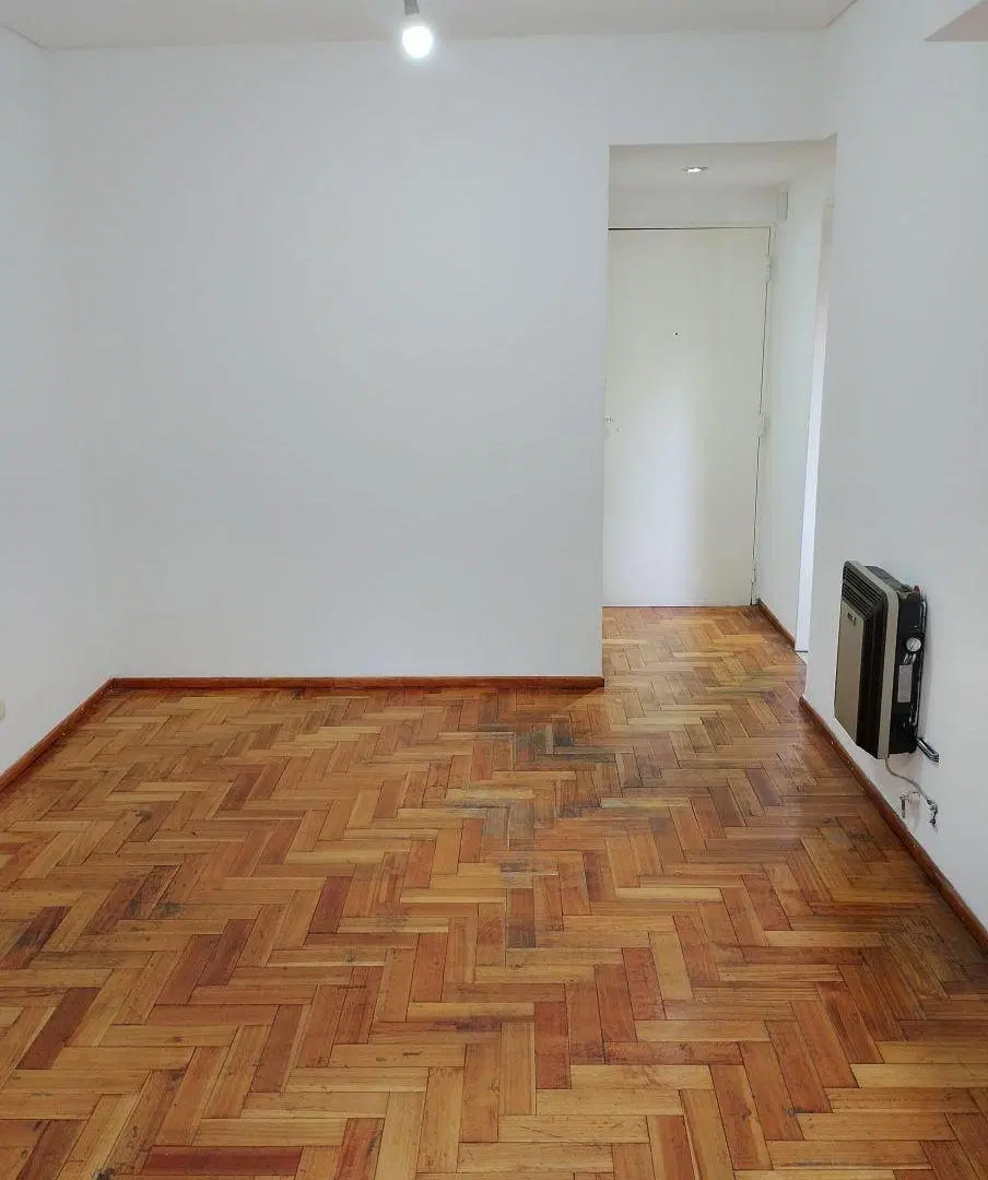 Cómodo dpto de 2 ambientes, cerca de todo, lavadero independiente, bajas expensas!! 2