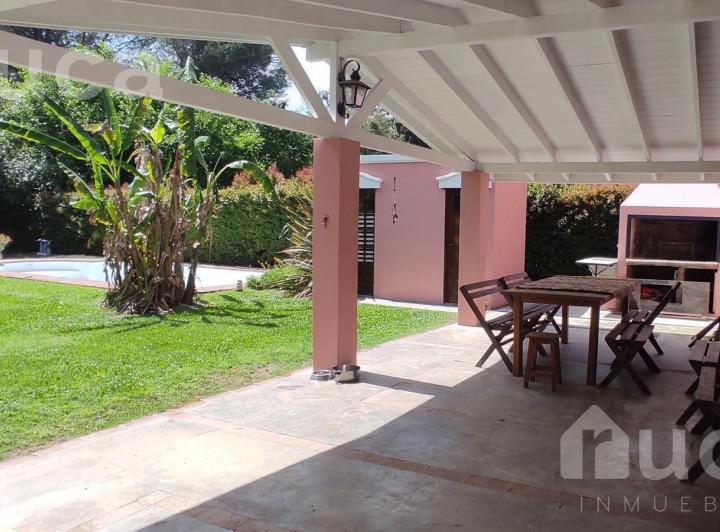 Alquiler de Verano | Hermosa Casa en Semicerrado con Jardin y Pileta, La Bota 4