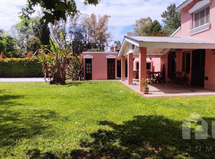 Alquiler de Verano | Hermosa Casa en Semicerrado con Jardin y Pileta, La Bota 5