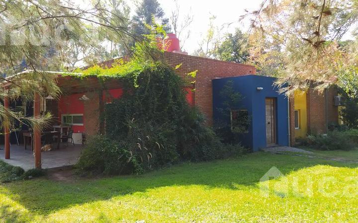 ALQ VERANO Temporada Completa | MODERNA CASA con Hermoso Jardin | Barrio Las Chacras 1