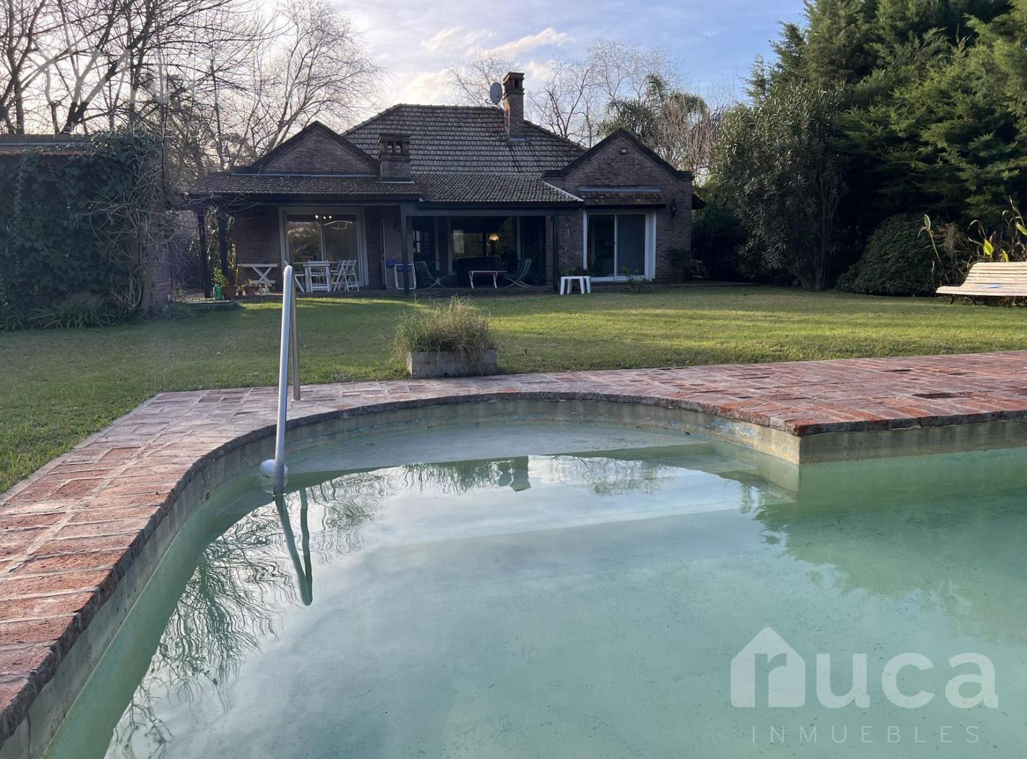 ALQ VERANO y VENTA | APTO CREDITO | CASA c/Jardin y Pileta | Barrio La Celina