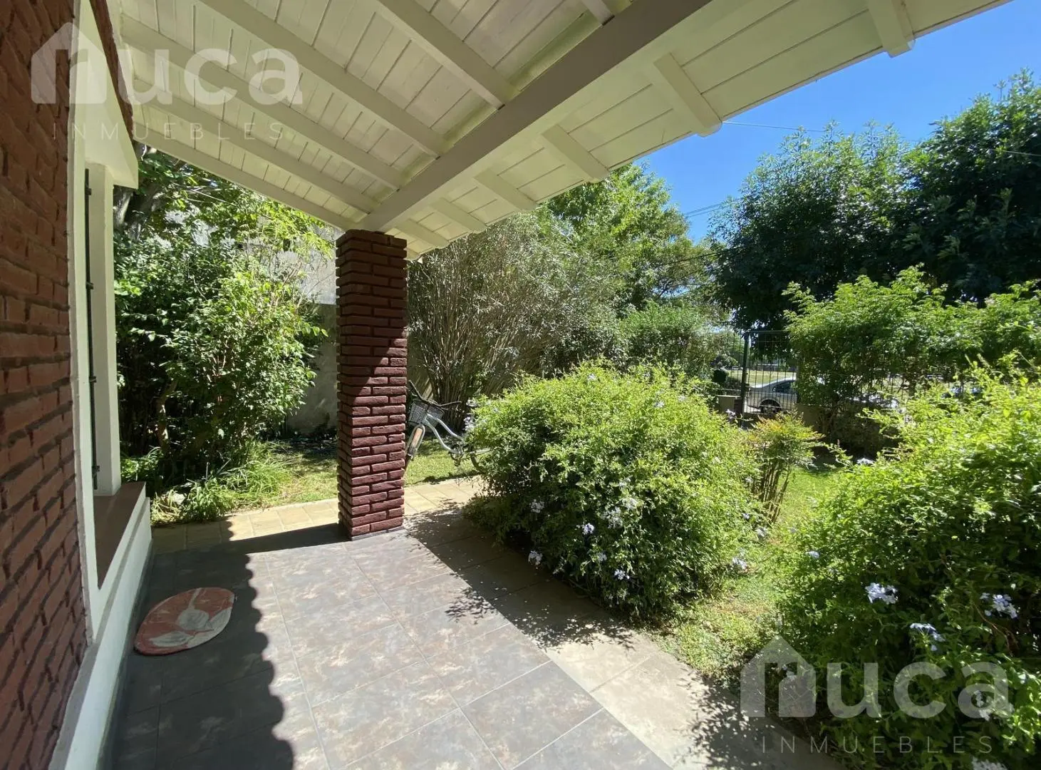 Impecable casa de 4 ambientes con jardin y pileta en venta en Los Cardales 3