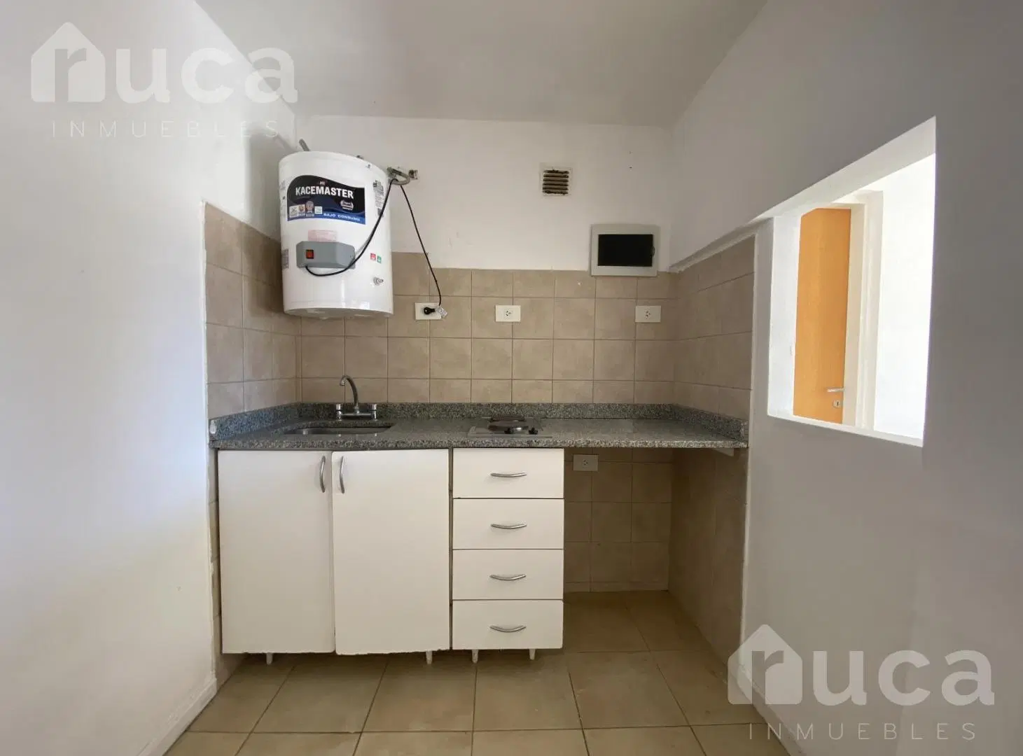 PH APTO PROFESIONAL CENTRO DE MARTINEZ EN VENTA 2