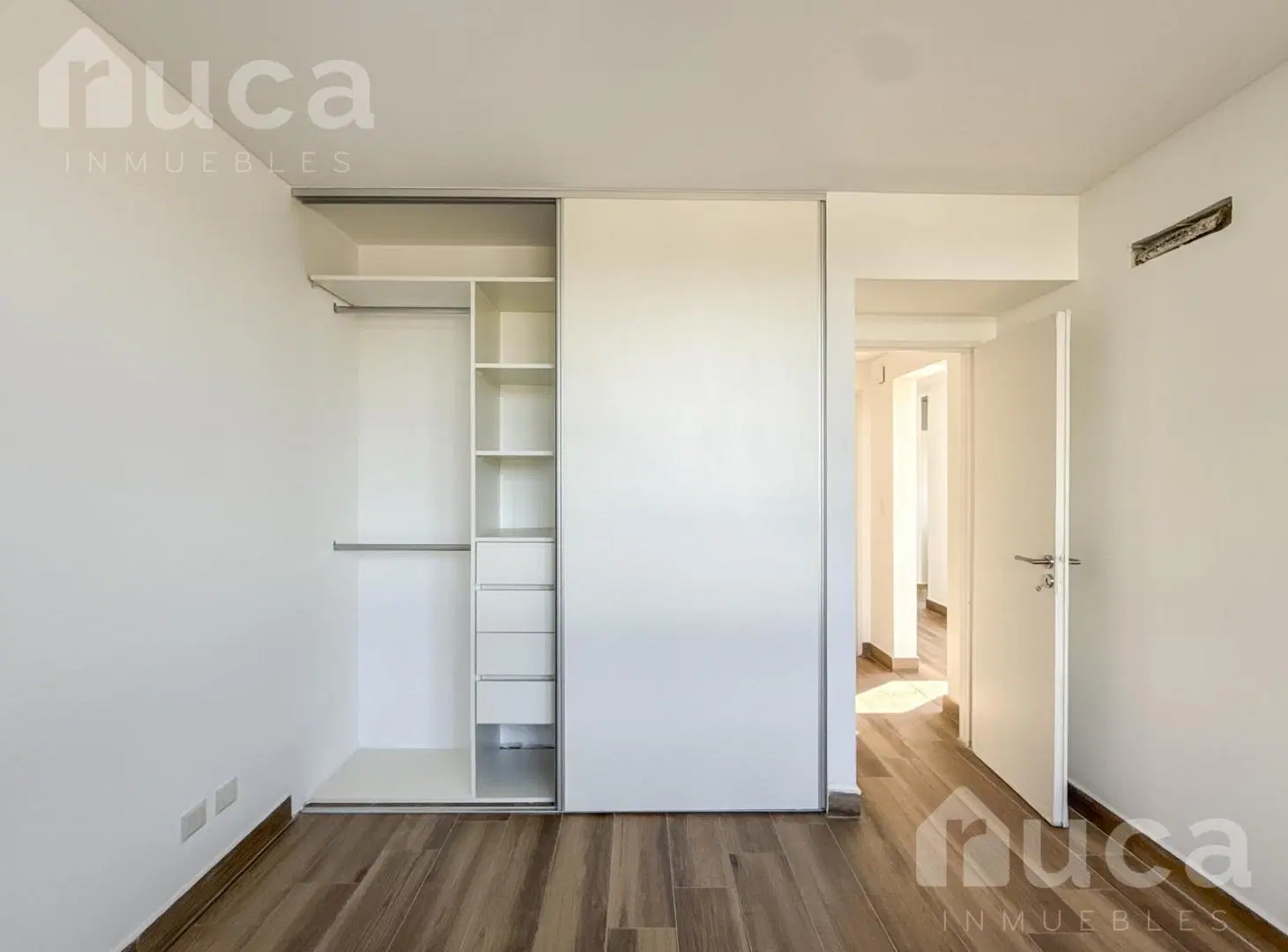Departamento de 3 ambientes dos terrazas cochera pileta y amenities a estrenar en alquiler - Beccar 5