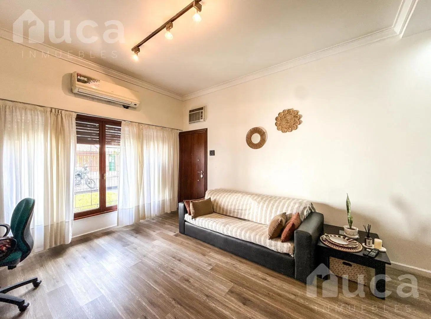 Casa con Jardin y Pileta en Villa Martelli 4