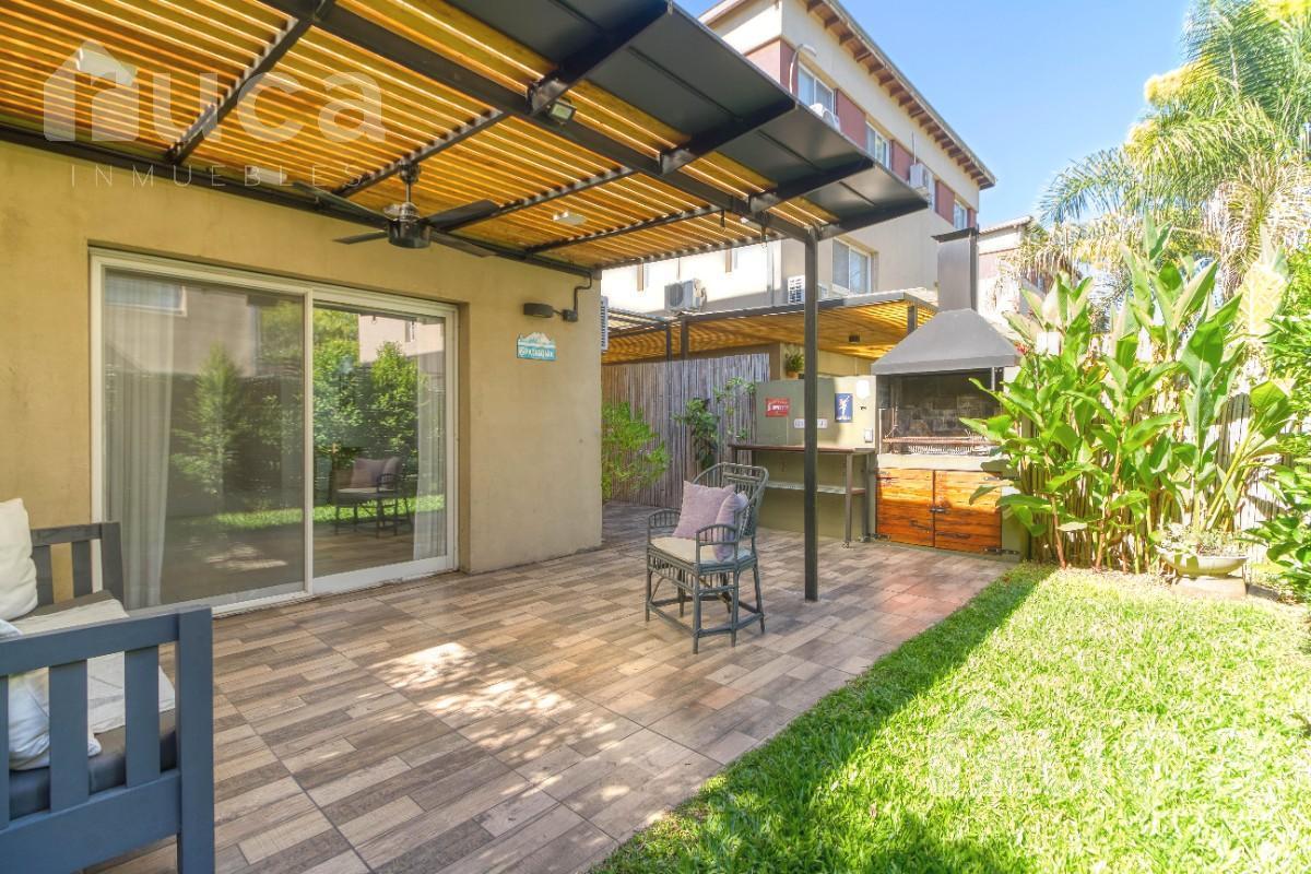 Casa en venta 3 dormitorios, jardín y cochera en Barrio Cerrado Los Fresnos San Fernando