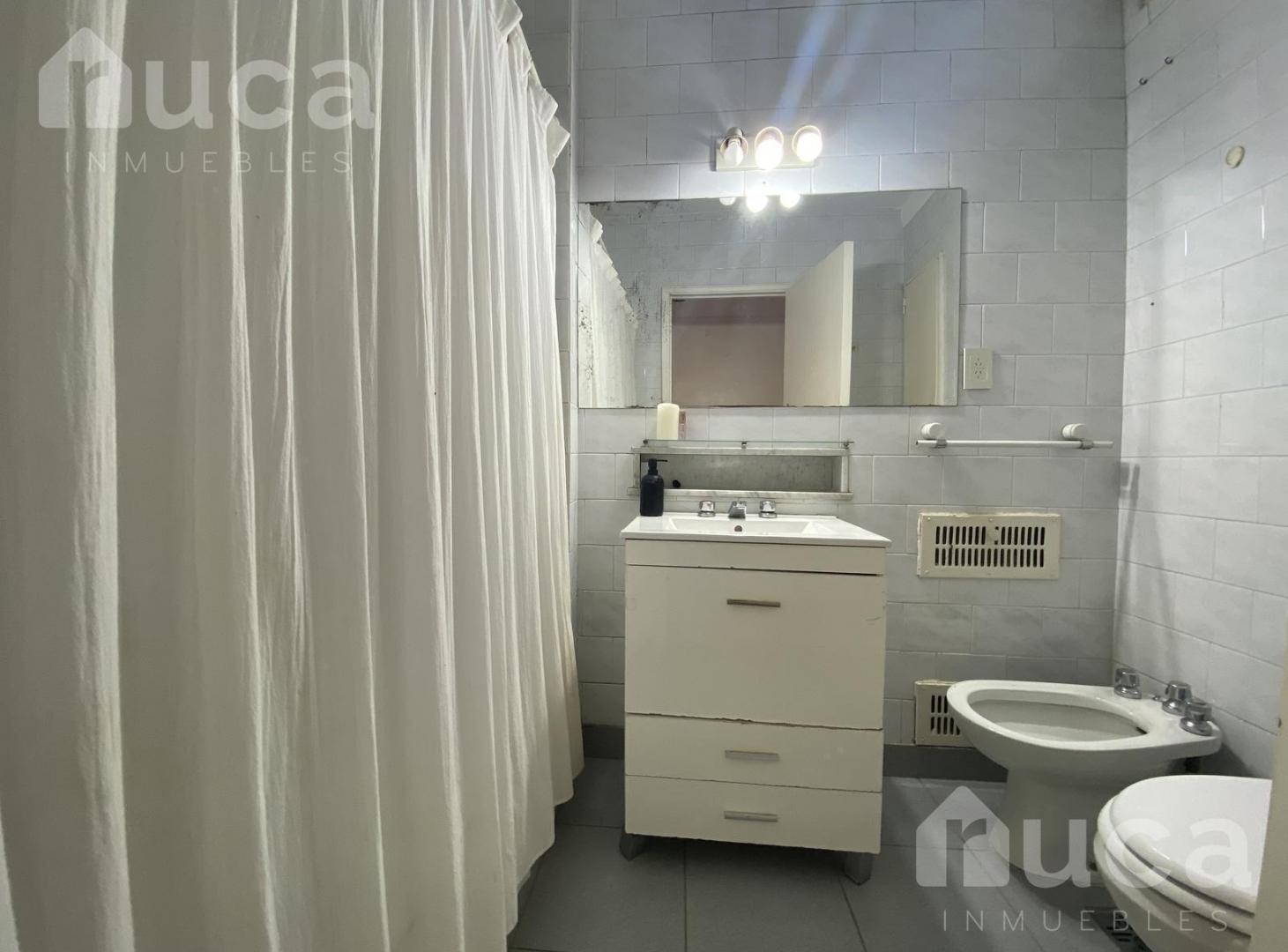 Foto de Departamento de dos dormitorios, escritorio y balcón en alquiler en, imagen 3