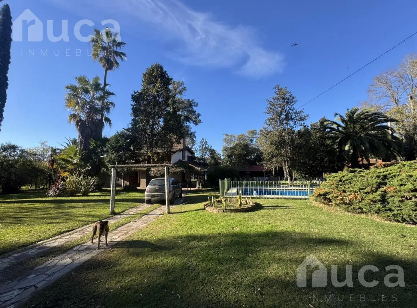 VENTA | OPORTUNIDAD Gran CASA QUINTA c/3 Viviendas, Pileta y Hermoso Jardin | Barrio La Bota 2