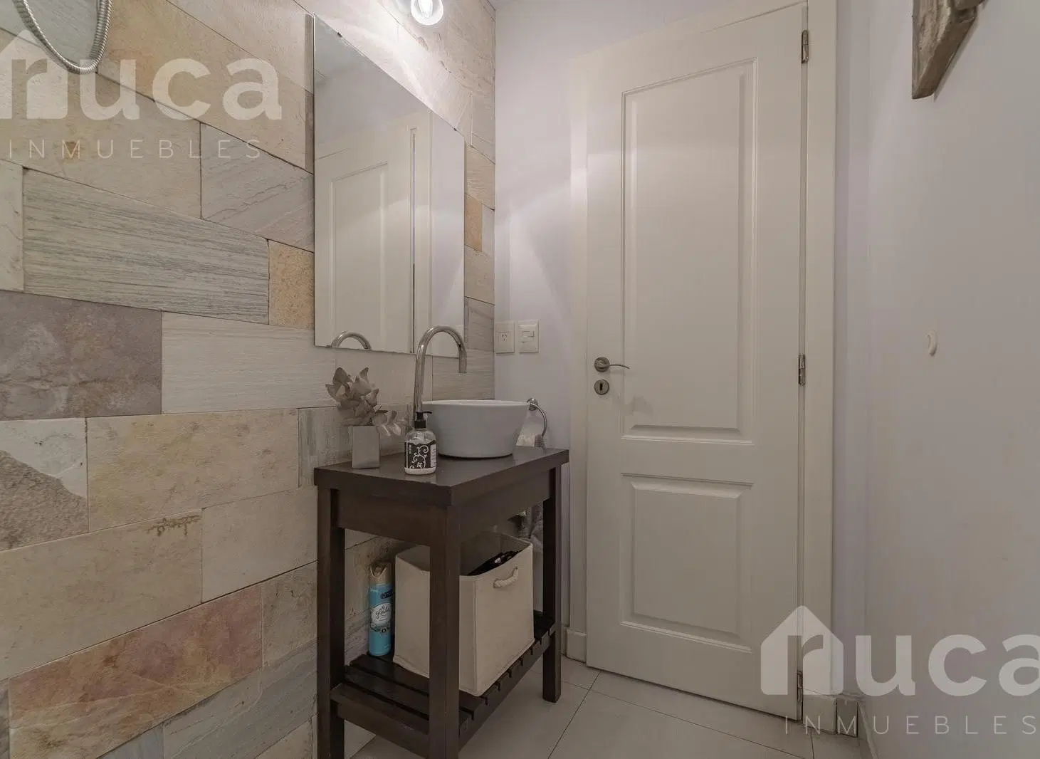 Casa en Venta 4 ambientes con jardín y cochera. Condominio en Tigre. Apto crédito 5