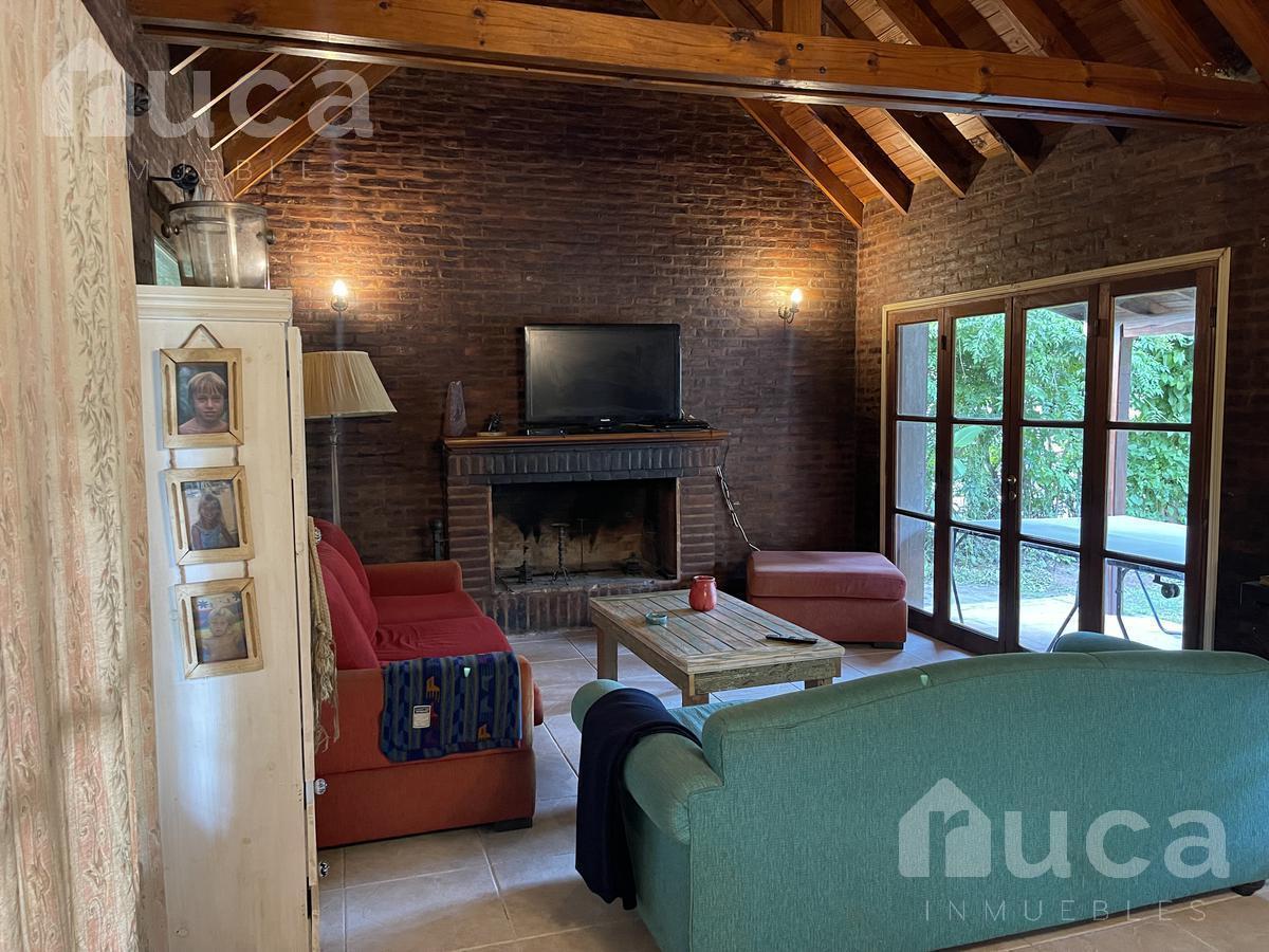 Foto de ALQ Abril-Noviembre | Confortable Casa con Jardin y Pileta en Barrio, imagen 5