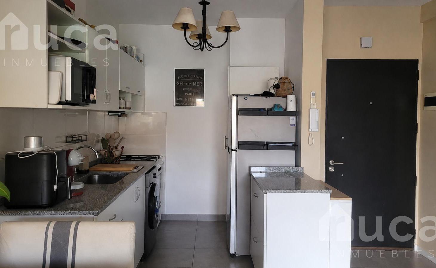 Foto de Departamento 2 ambientes con balcón en alquiler en Tigre. Muy buena, imagen 3