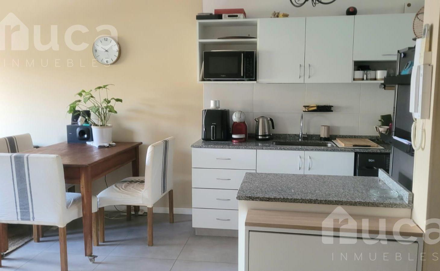 Foto de Departamento 2 ambientes con balcón en alquiler en Tigre. Muy buena, imagen 1