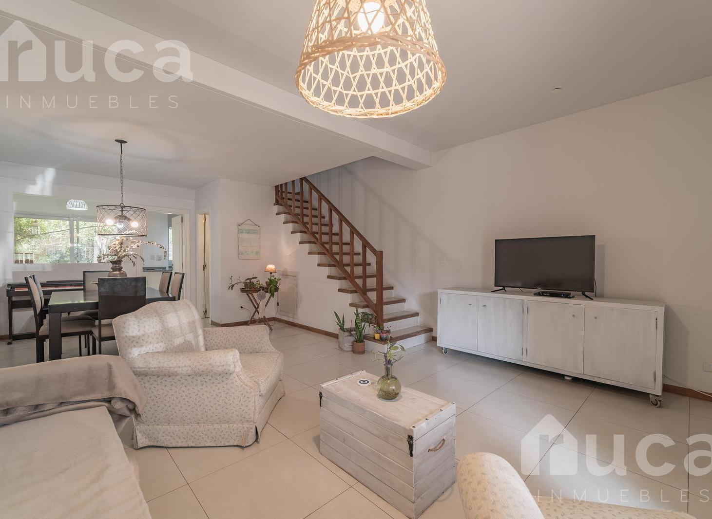 Foto de Casa en Venta 4 ambientes con jardín y cochera. Condominio en Tigre, imagen 1