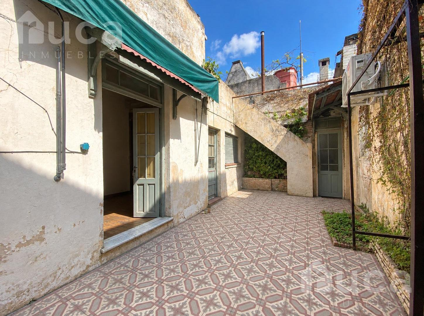 Foto de Casa/ Local en alquiler en una planta con cuatro ambientes - San Isidro, imagen 2