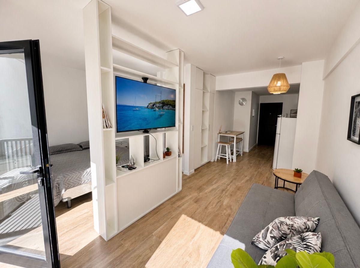 Foto de VENTA MONOAMBIENTE MODERNO, LUMINOSO, IDEAL VIVIENDA Y/O INVERSION, imagen 3