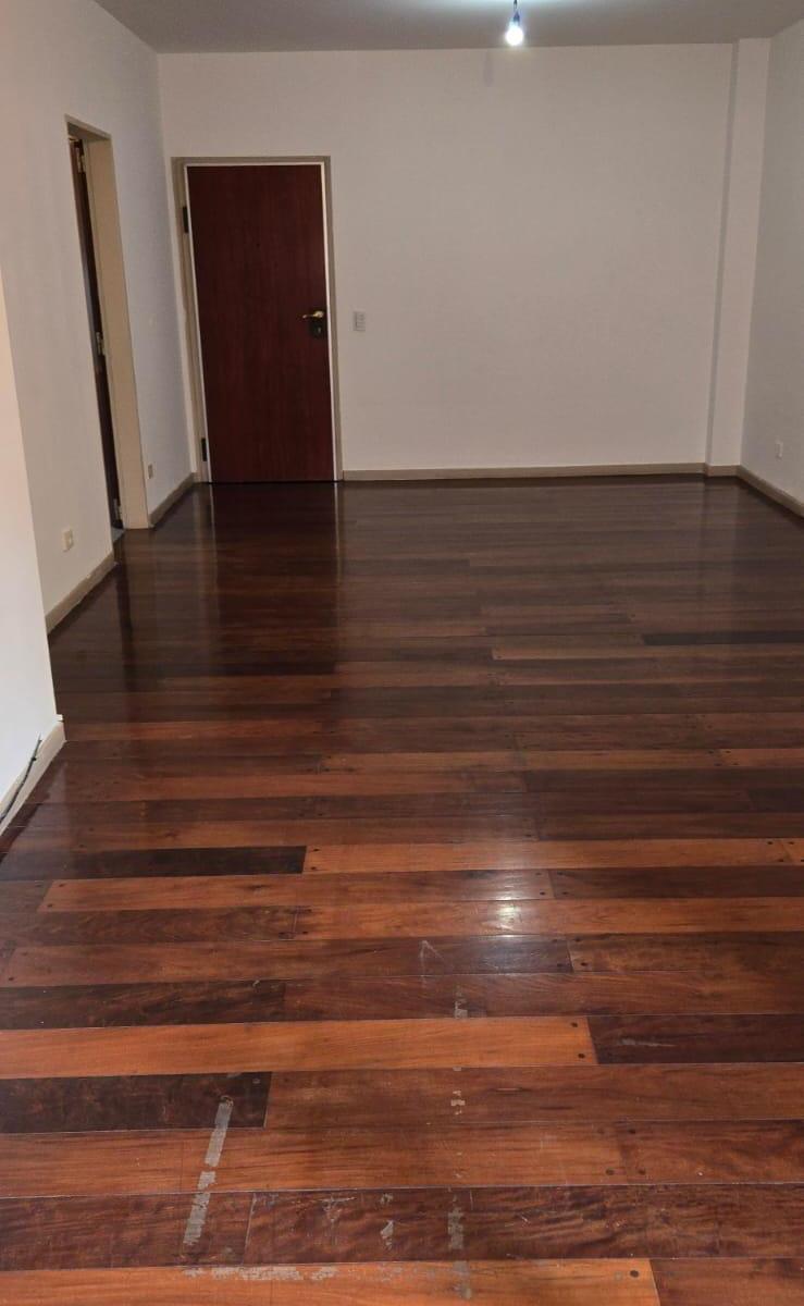 Semipiso Al Frente 3 Ambientes con Balcon y Espacio Guardacoche 2