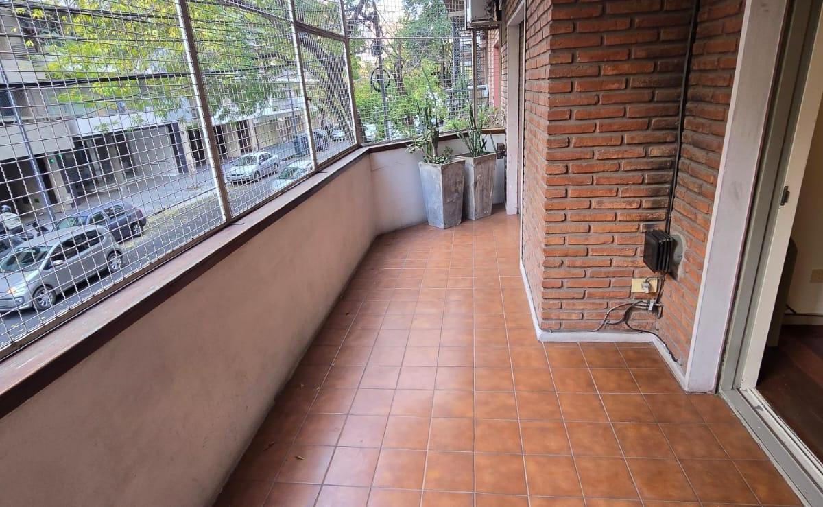 Semipiso Al Frente 3 Ambientes con Balcon y Espacio Guardacoche 4