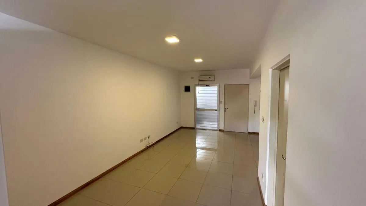DEPARTAMENTO EN VENTA 2 AMBIENTES CON COCHERA 4