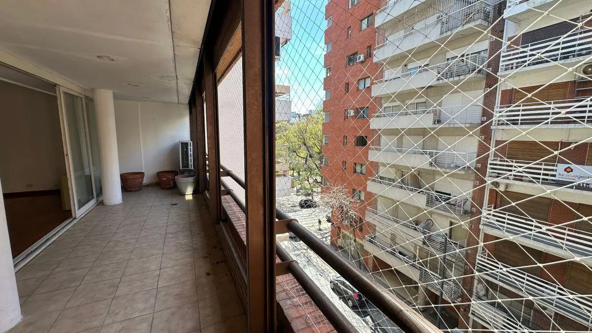 PISO UNICO EN VENTA BELGRANO 131 M2 COCHERA FIJA CUBIERTA 5