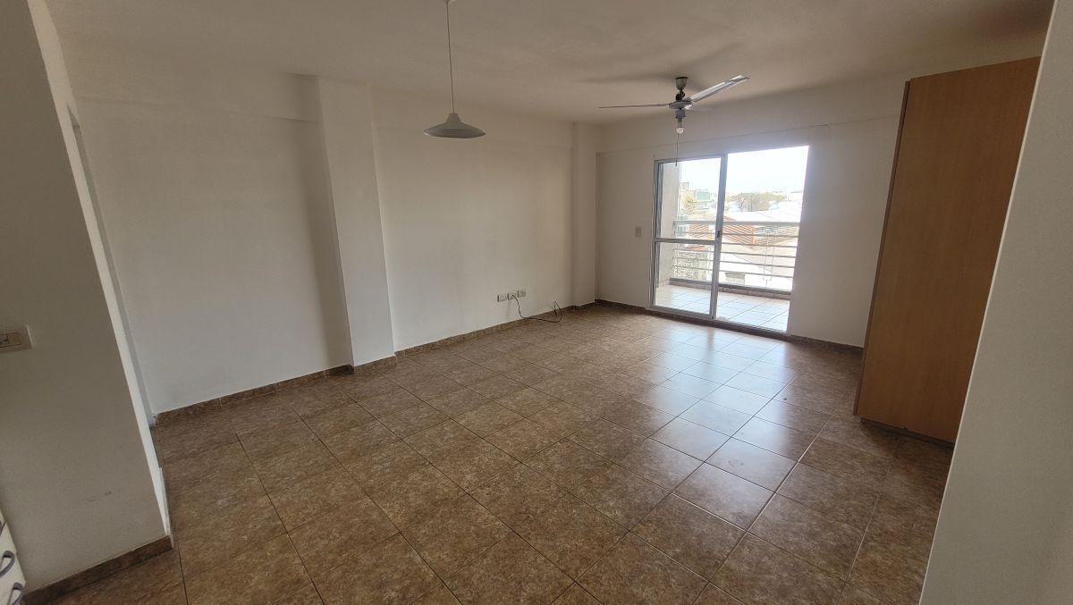Foto de Monoambiente en alquiler Villa Urquiza balcón aterrazado, imagen 3