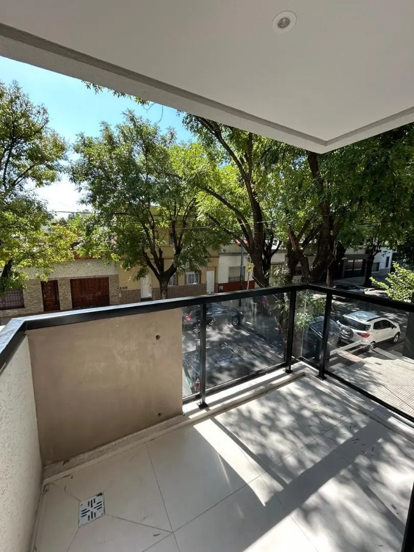 Departamento 2 ambientes a estrenar. 4